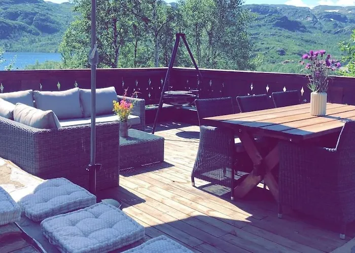 Holiday home Siribu Vagslivatnet